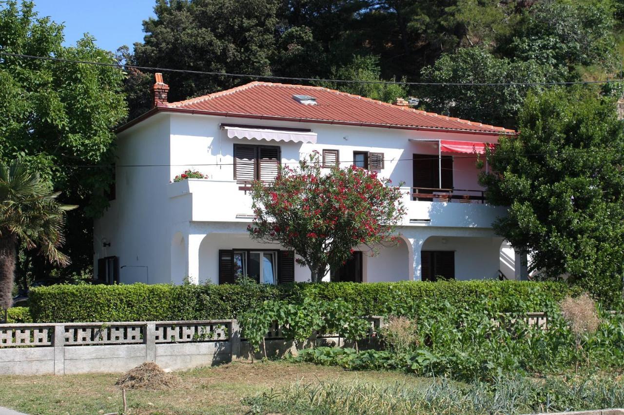 Apartment Supetarska Draga - Donja 5030A エクステリア 写真