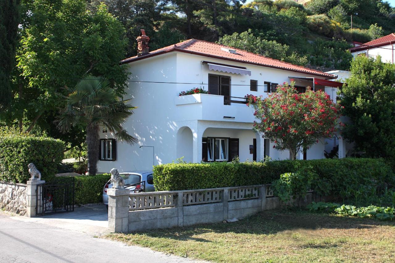 Apartment Supetarska Draga - Donja 5030A エクステリア 写真