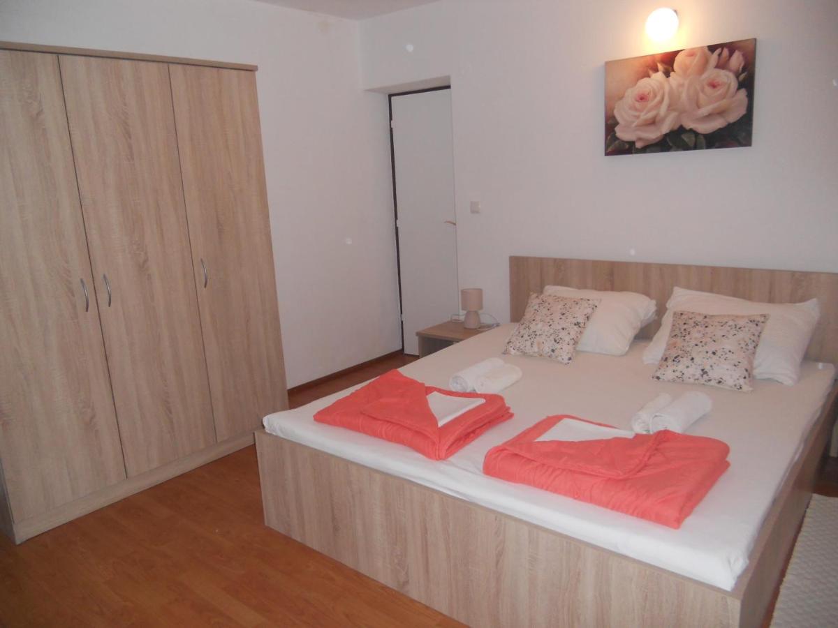 Apartment Supetarska Draga - Donja 5030A エクステリア 写真